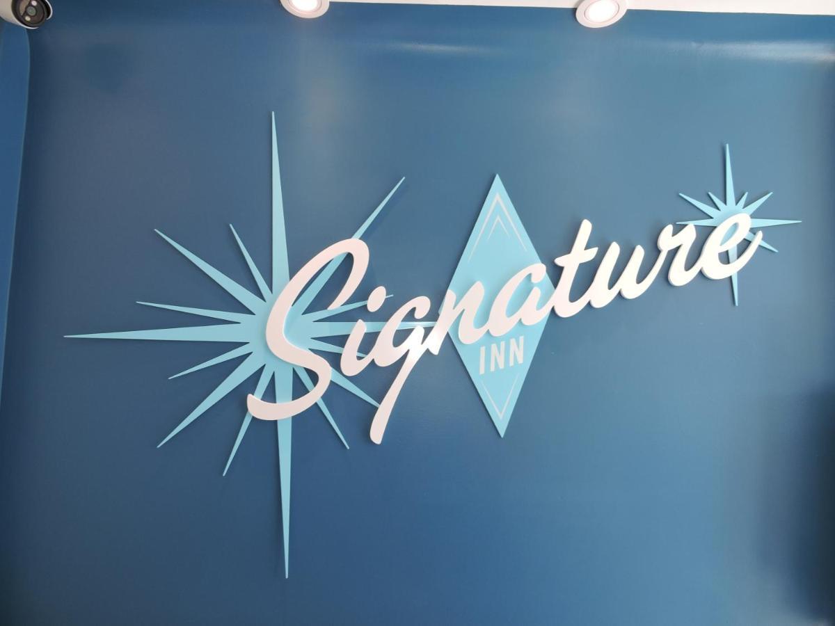 Signature Inn Юджийн Екстериор снимка